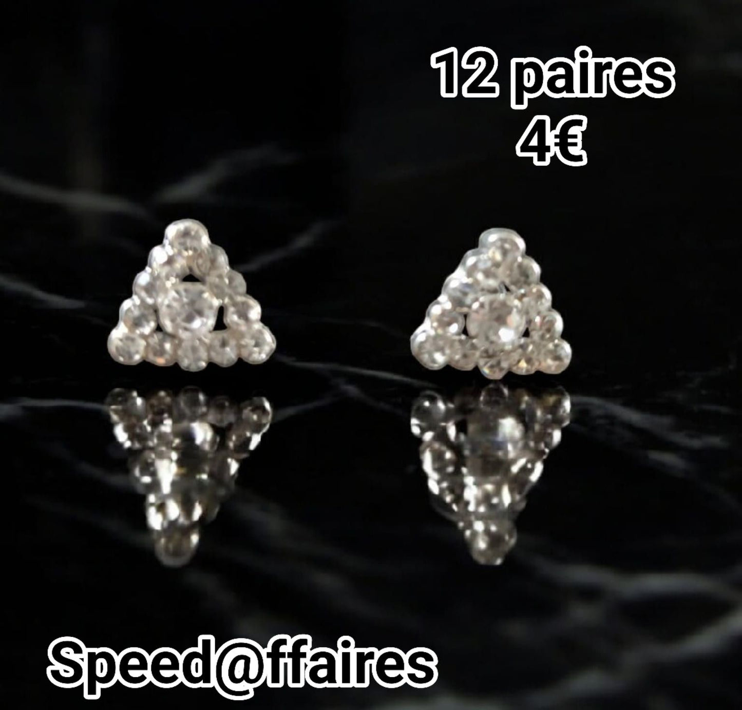 Lot de 12 paires de boucles d'oreilles 'triangles' - 34Y
