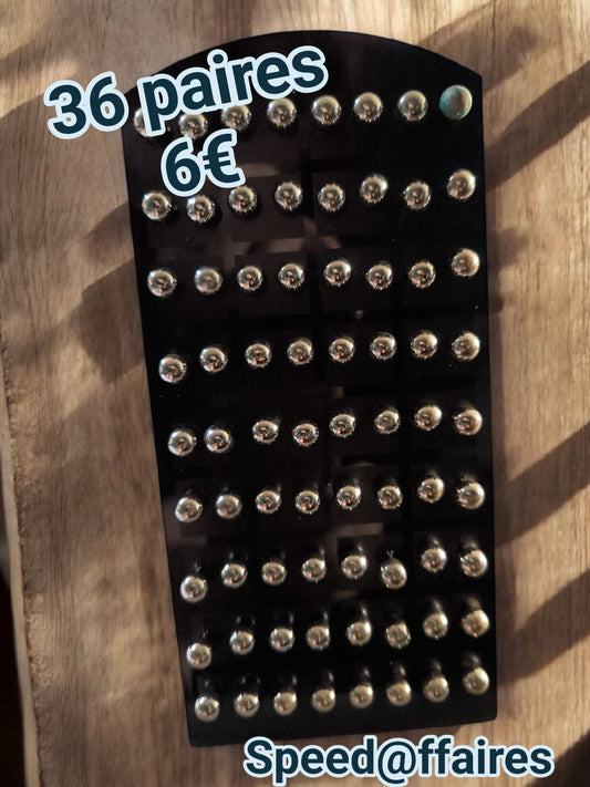 Lot de 36 paires de boucles d'oreilles - 34R
