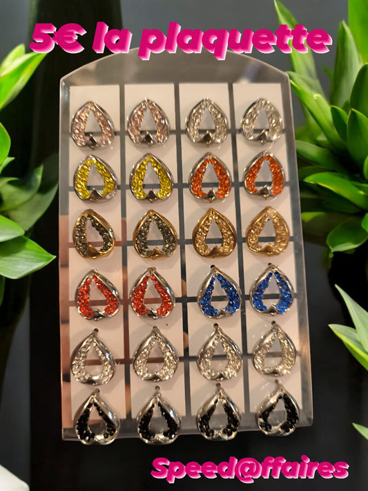 Lot de 12 paires de boucles d'oreilles "gouttes" - 33C