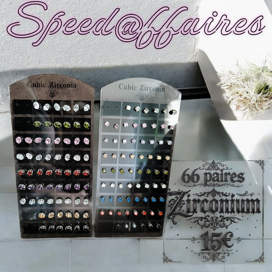 Lot de 66 paires de boucles d'oreilles en zirconium - 54B