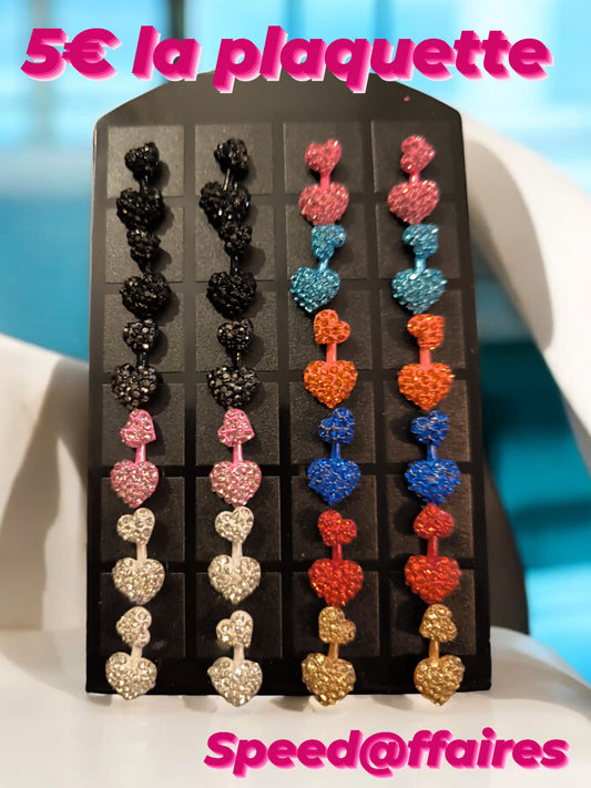 Plaquette de 12 paires de boucles d'oreilles "double coeur" - 52K