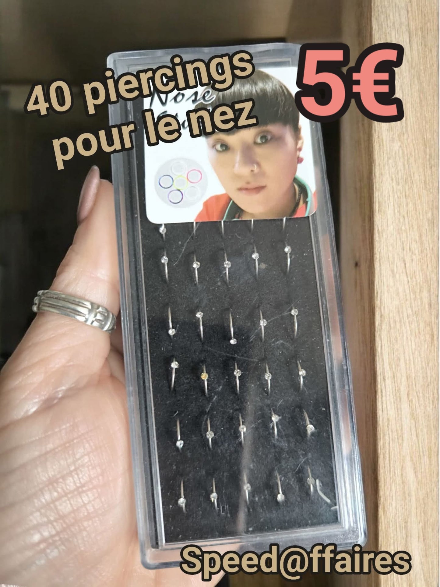 Lot de 40 piercings pour le nez - 57A